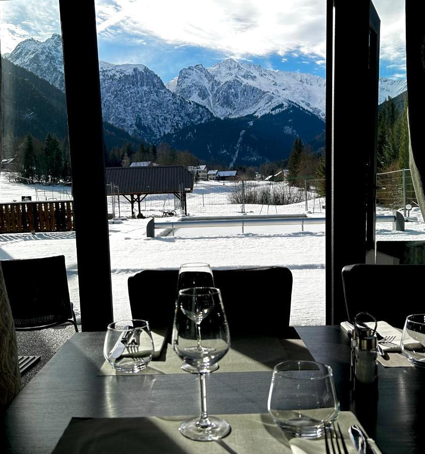 Hotel Restaurant Le Madame La Ferrière Eksteriør billede
