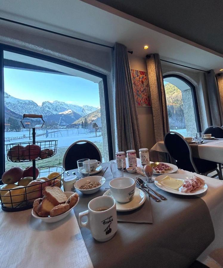 Hotel Restaurant Le Madame La Ferrière Eksteriør billede